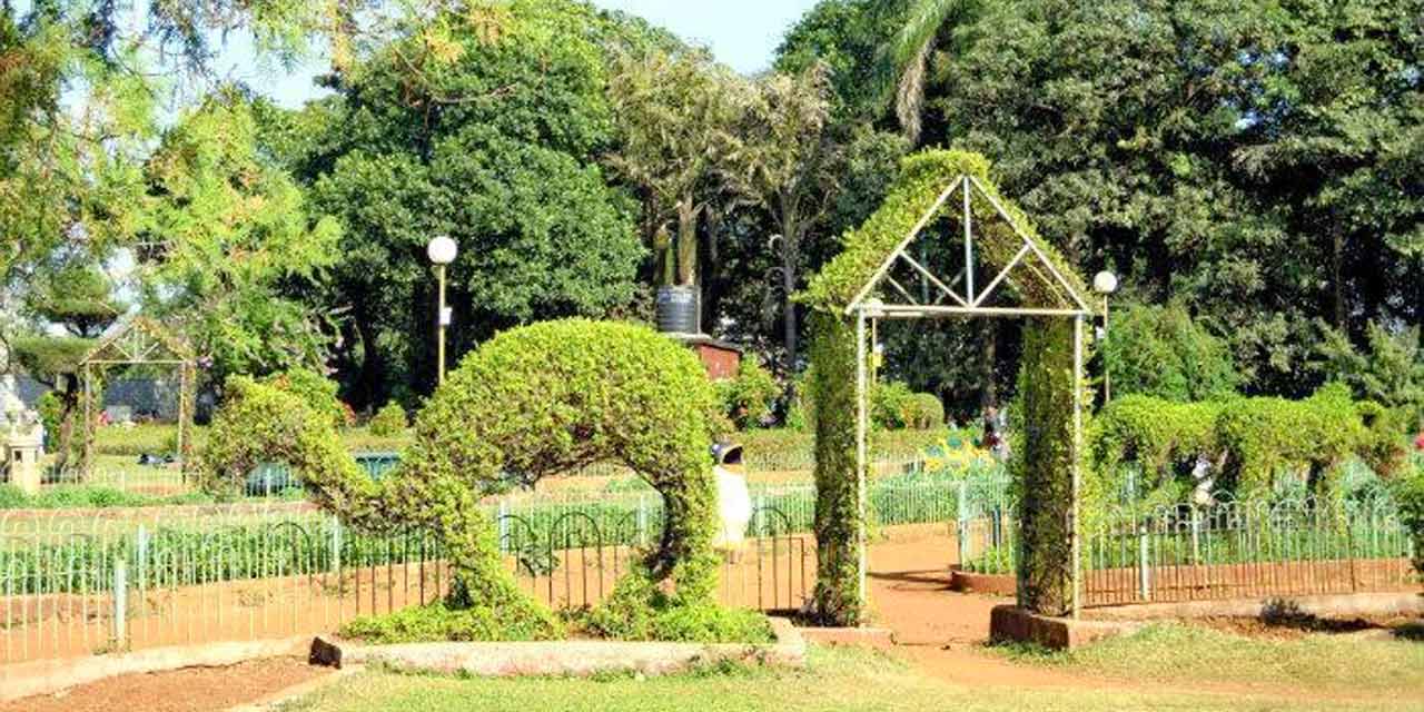 Mature trees and shaded walkways in the Hanging Gardens, the green cover at the centre of the reservoir dispute