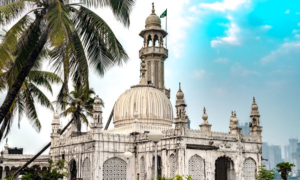Haji Ali Dargah, a white marble shrine on an islet in the Arabian Sea, reached by a narrow causeway
